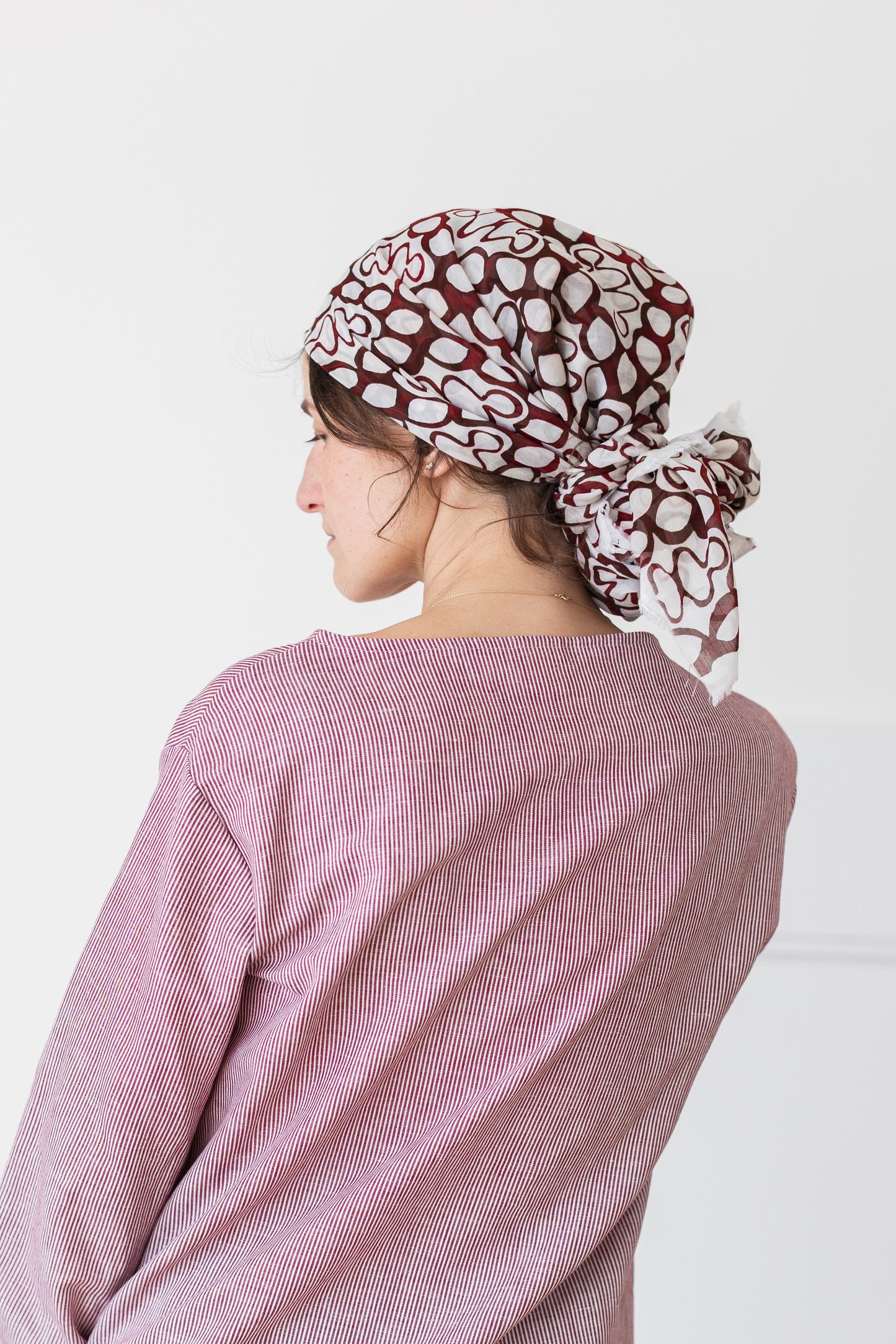 SCIALLE LINUS ** Foulard