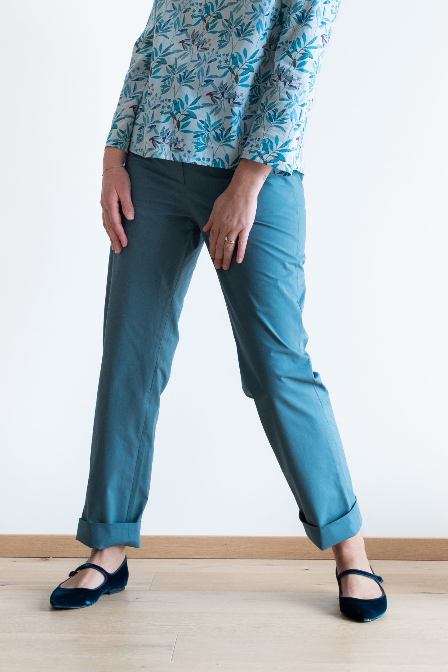 Pantaloni MIRTO * cotone croccante liscio agave * taglia M