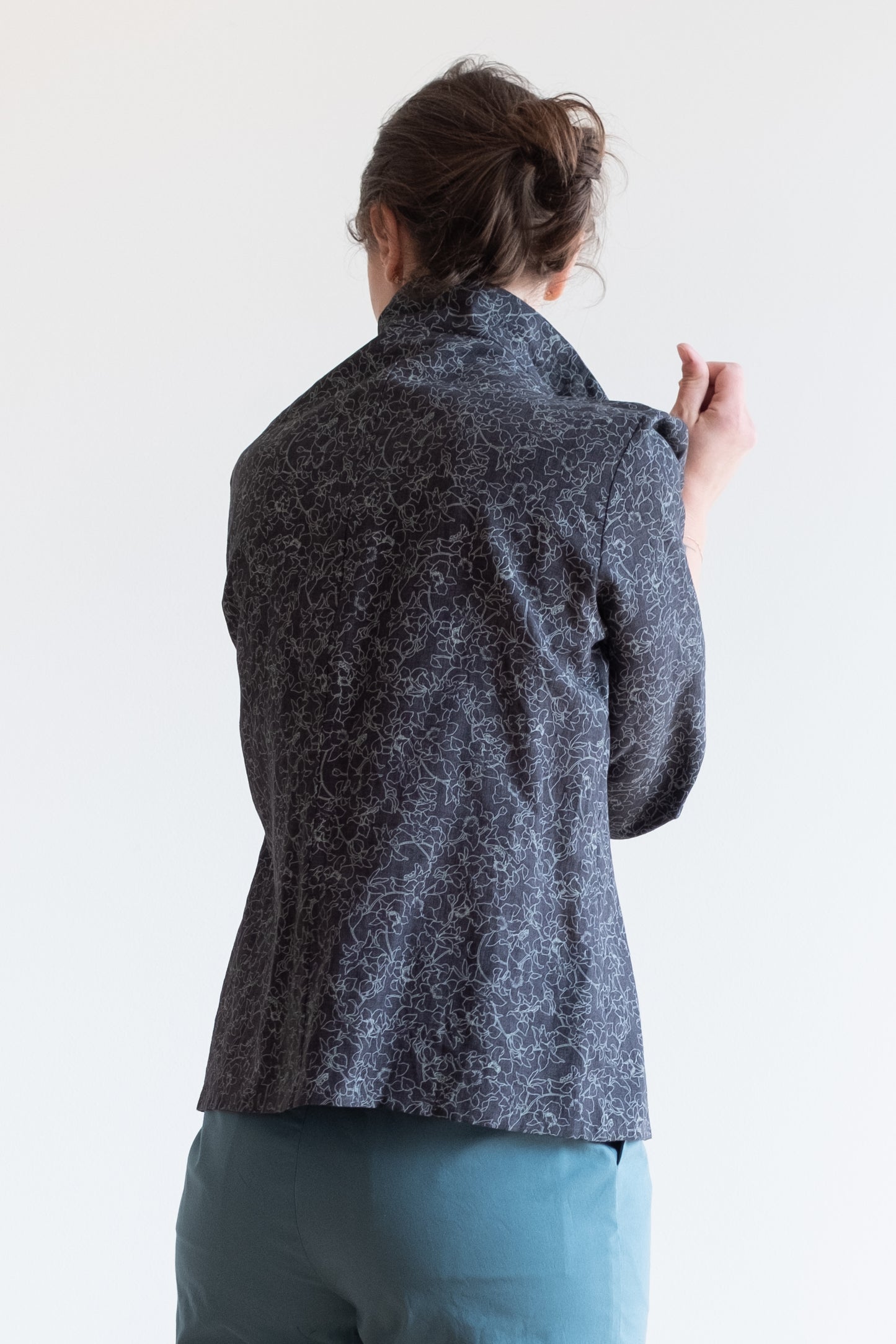 Shirt CHICCO * flowered anthracite thin linen * size L