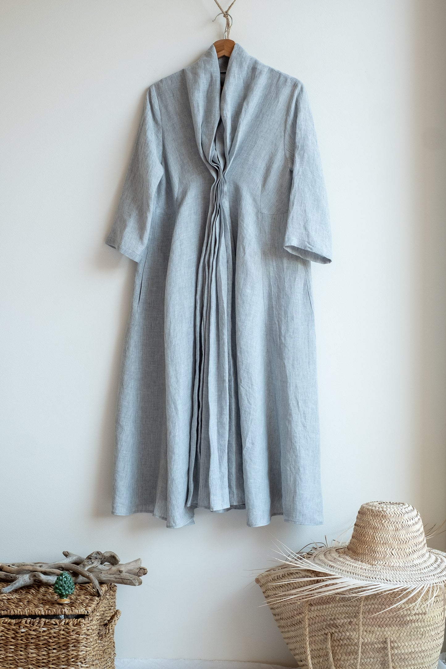 Dress ACCORDO * pearl grey thin linen