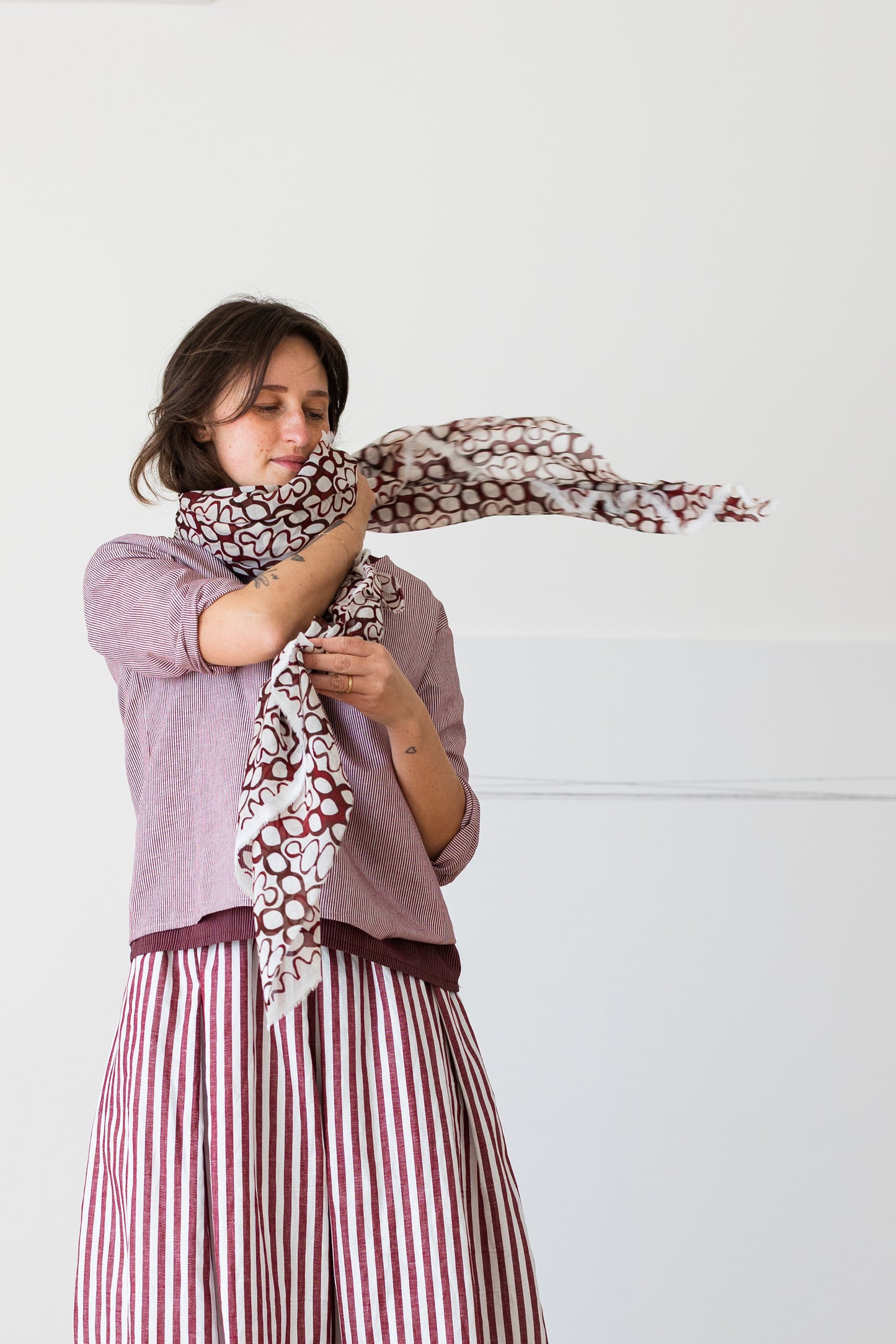 SCIALLE LINUS ** Foulard