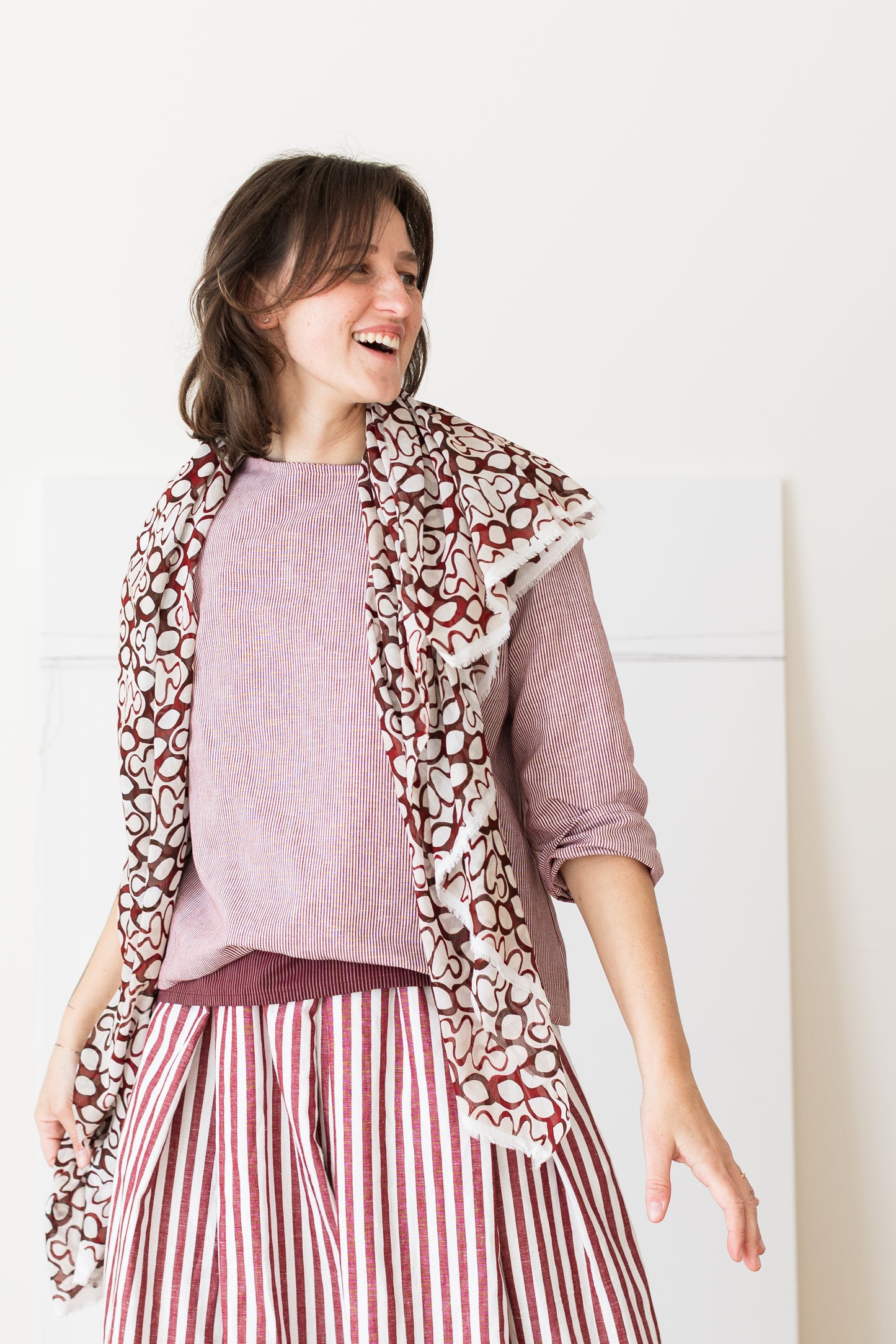 SCIALLE LINUS ** Foulard