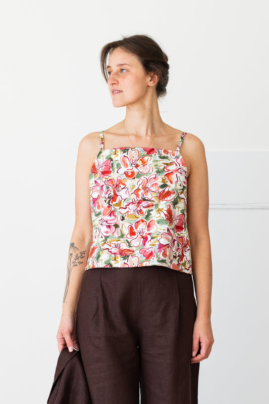 Sleveless blouse LAPIS * Liberty cotton with painterly floral pattern * size S