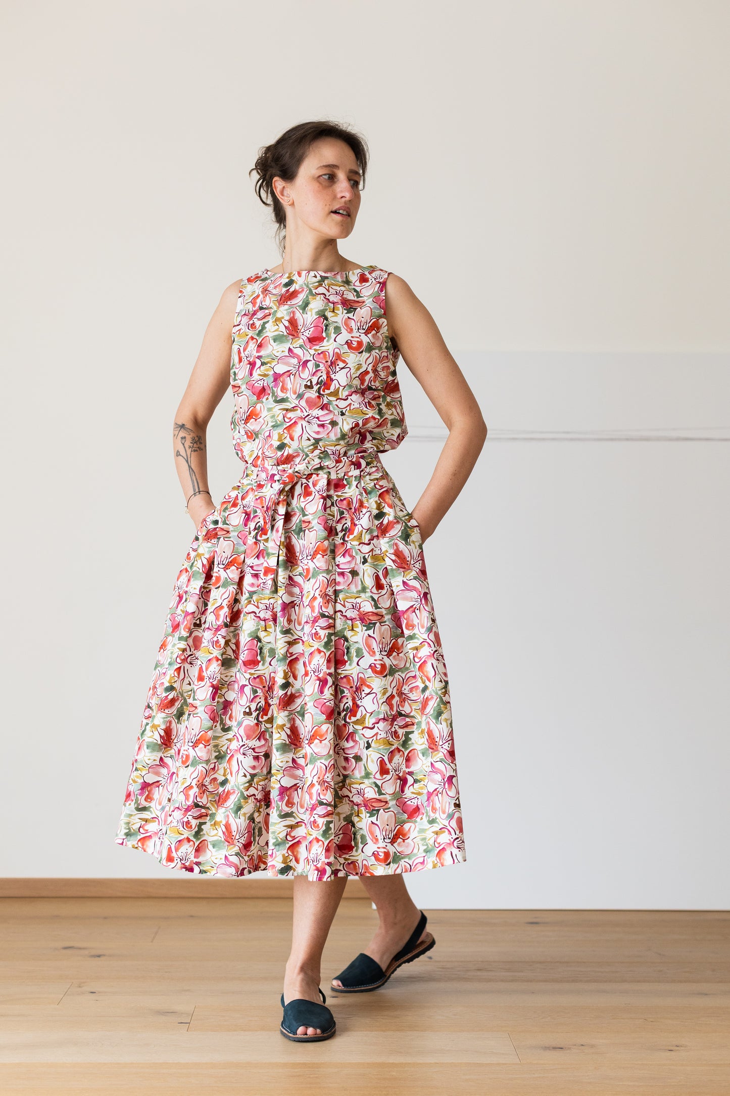 canotta CHIA * cotone Liberty fiori pittorici * taglia S