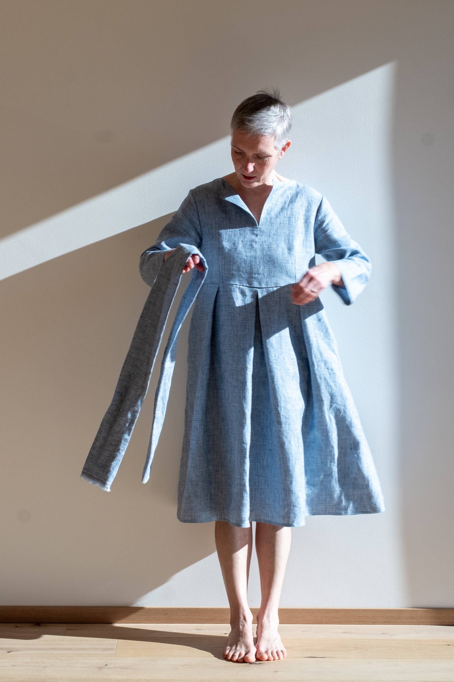 Dress PAPAVERO * mélange intense light blue linen * size M