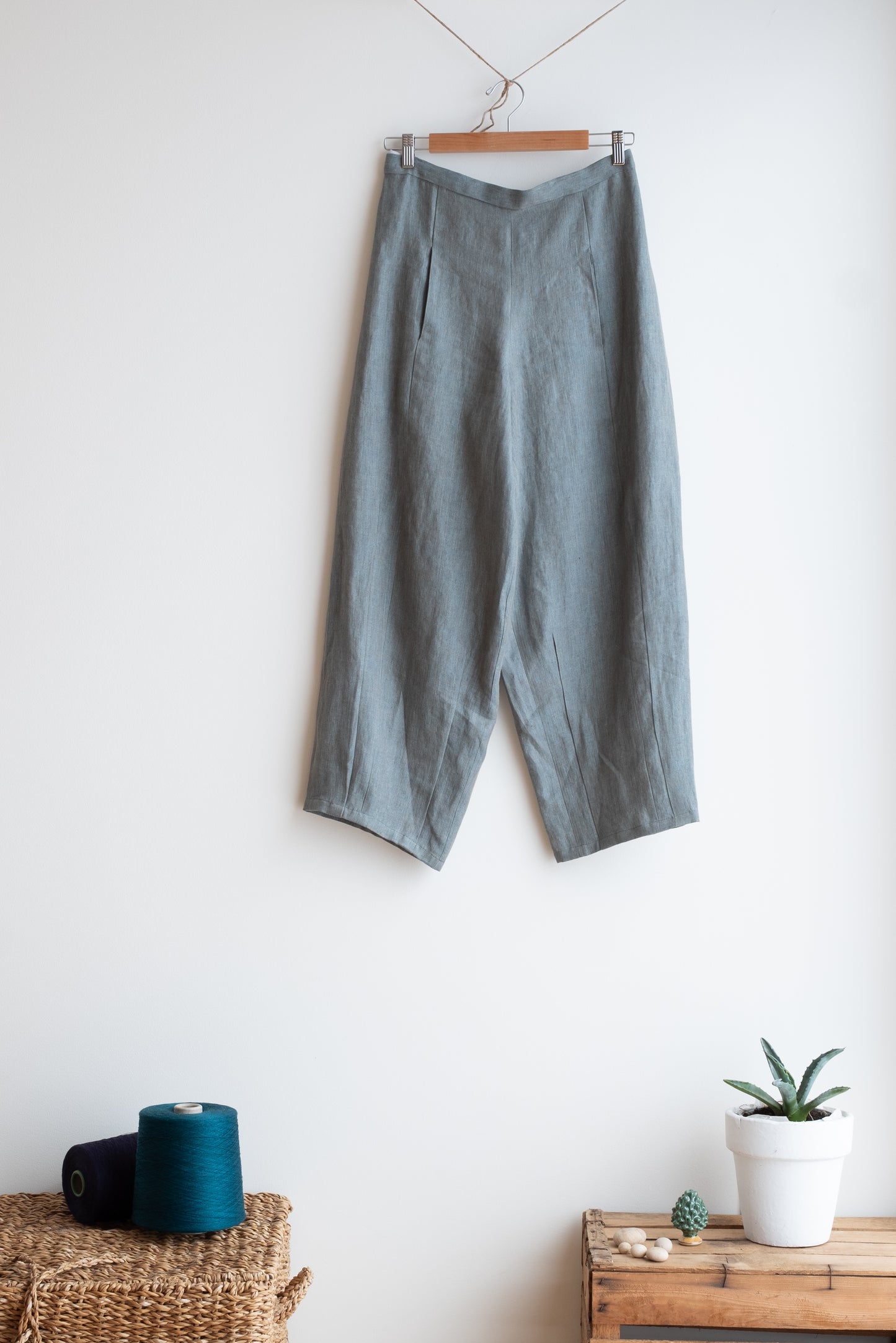 ARTURO  ** trousers