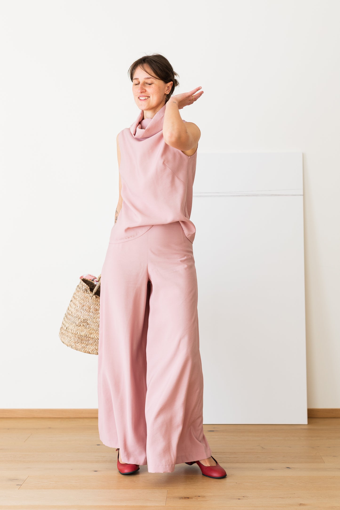 STROMBOLI ** sleeveless blouse